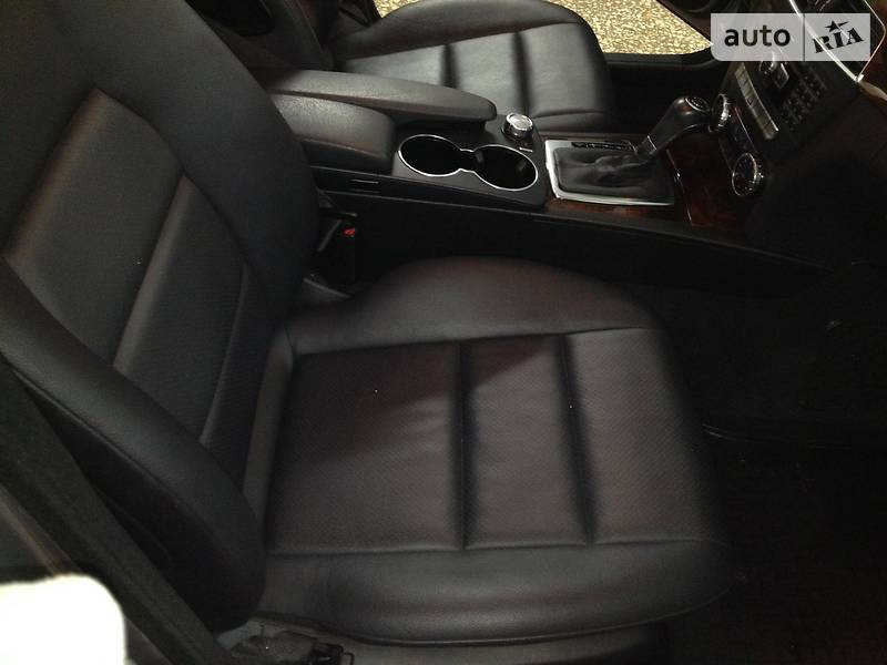 Седан Mercedes-Benz C-Class 2012 в Харкові