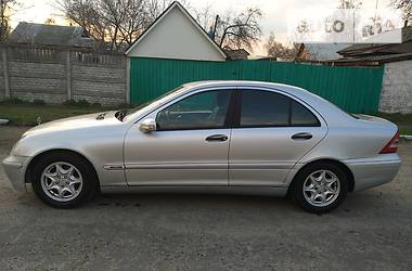 Седан Mercedes-Benz C-Class 2001 в 