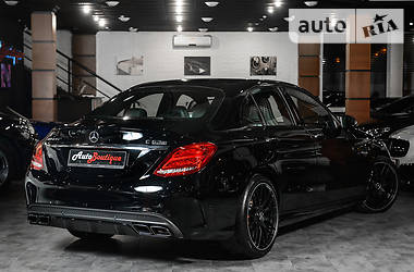 Седан Mercedes-Benz C-Class 2017 в 