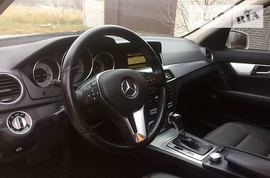 Седан Mercedes-Benz C-Class 2013 в Запорожье