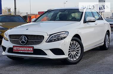 Седан Mercedes-Benz C-Class 2019 в Киеве