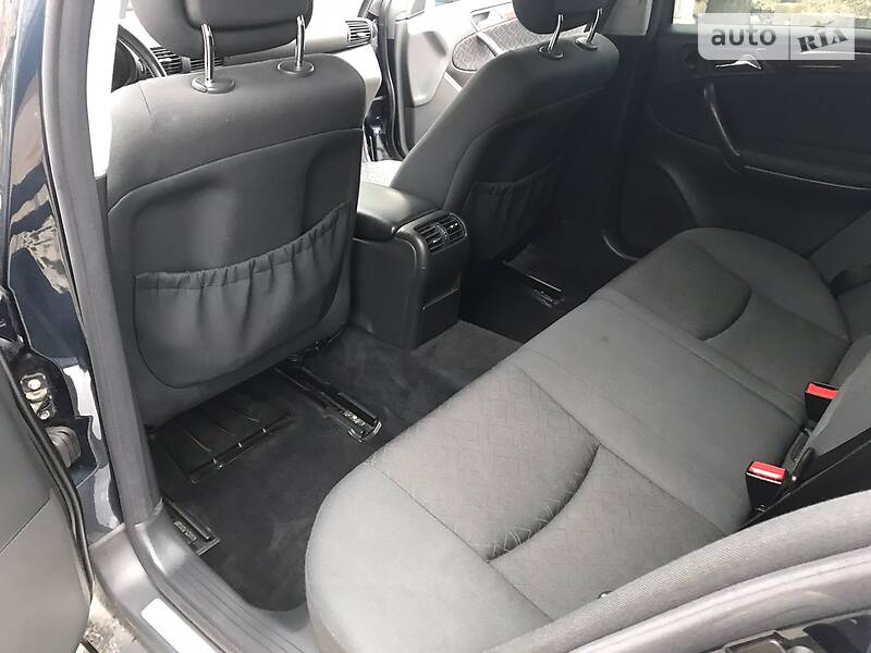 Седан Mercedes-Benz C-Class 2003 в Києві