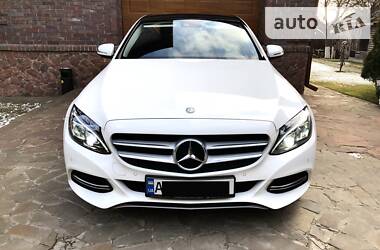 Седан Mercedes-Benz C-Class 2015 в Киеве