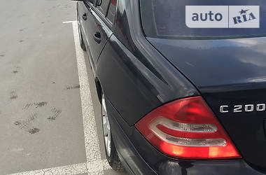 Седан Mercedes-Benz C-Class 2001 в 