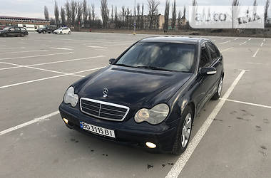 Седан Mercedes-Benz C-Class 2001 в 