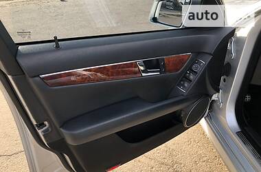 Седан Mercedes-Benz C-Class 2010 в 