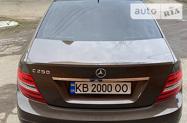 Седан Mercedes-Benz C-Class 2013 в 