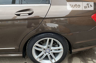 Седан Mercedes-Benz C-Class 2013 в 