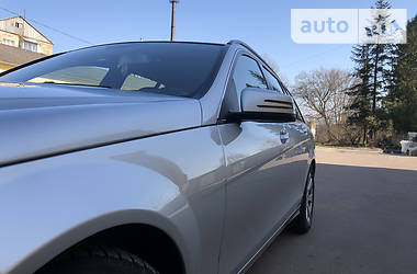 Універсал Mercedes-Benz C-Class 2012 в 