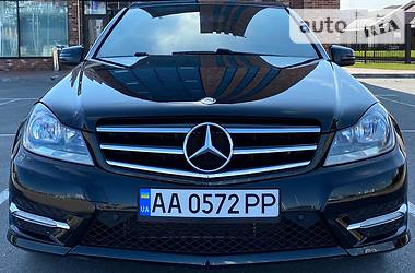 Седан Mercedes-Benz C-Class 2013 в 