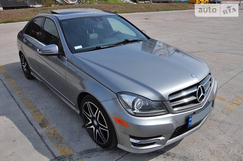 Седан Mercedes-Benz C-Class 2013 в Киеве