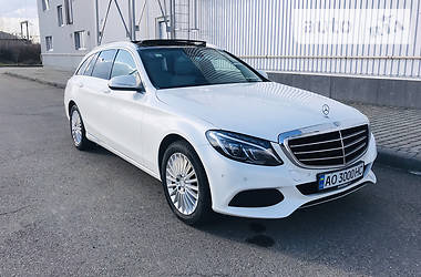 Універсал Mercedes-Benz C-Class 2014 в 