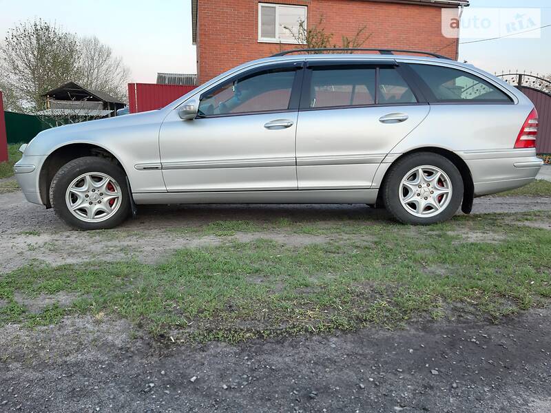 Универсал Mercedes-Benz C-Class 2003 в Решетиловке фото 4 Универсал Mercedes-Benz C-Class 2003 в Решетиловке