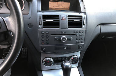 Седан Mercedes-Benz C-Class 2011 в 