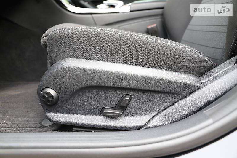 Універсал Mercedes-Benz C-Class 2014 в Дрогобичі фото 106 Універсал Mercedes-Benz C-Class 2014 в Дрогобичі