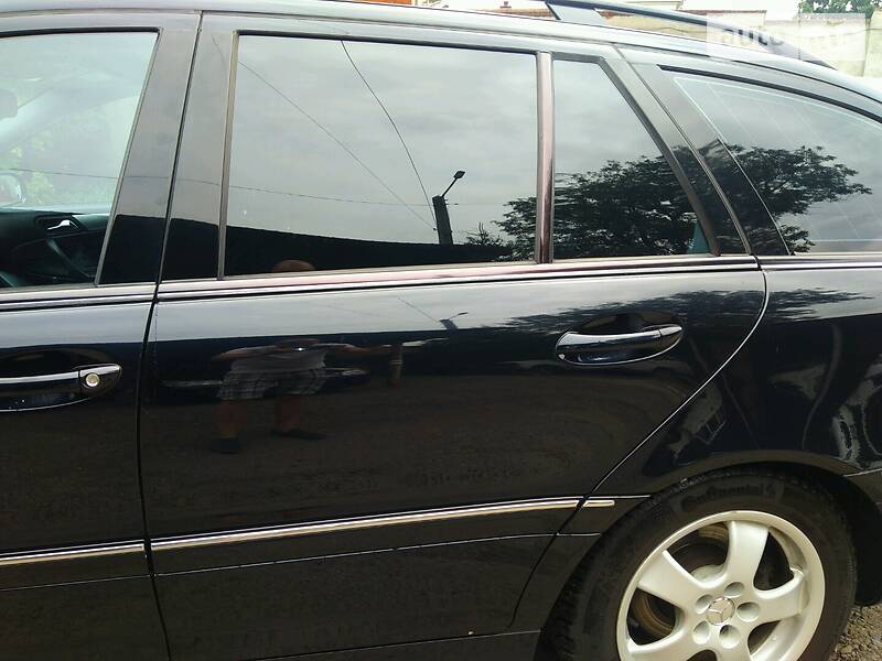 Універсал Mercedes-Benz C-Class 2007 в Стрию