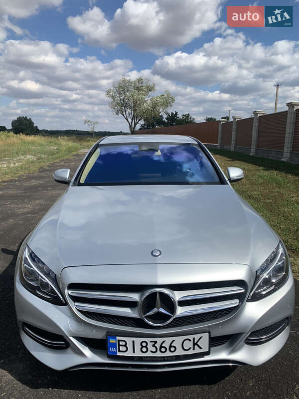 Седан Mercedes-Benz C-Class 2014 в Лубнах