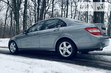 Седан Mercedes-Benz C-Class 2008 в Ужгороде