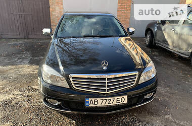 Седан Mercedes-Benz C-Class 2007 в Виннице