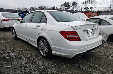 Седан Mercedes-Benz C-Class 2013 в Киеве