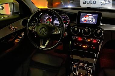 Седан Mercedes-Benz C-Class 2015 в Киеве