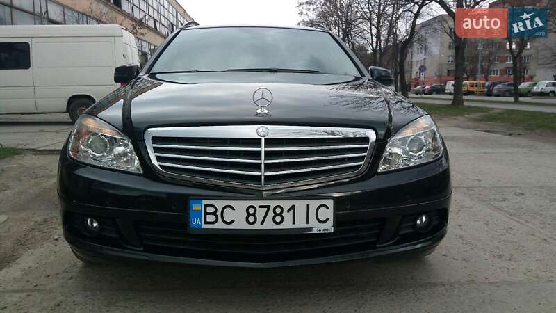 Универсал Mercedes-Benz C-Class 2009 в Львове
