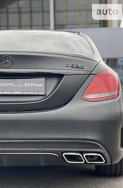 Седан Mercedes-Benz C-Class 2015 в Киеве