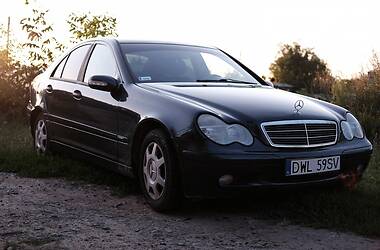 Седан Mercedes-Benz C-Class 2003 в Жмеринці