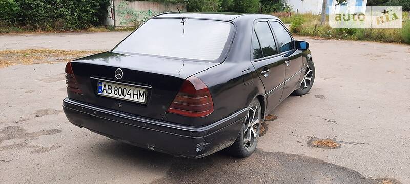 Седан Mercedes-Benz C-Class 1994 в Крыжополе