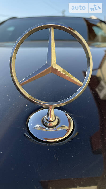 Універсал Mercedes-Benz C-Class 2010 в Чернівцях