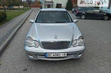 Седан Mercedes-Benz C-Class 2005 в Львове