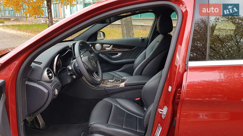 Седан Mercedes-Benz C-Class 2018 в Киеве