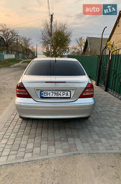 Седан Mercedes-Benz C-Class 2000 в Измаиле