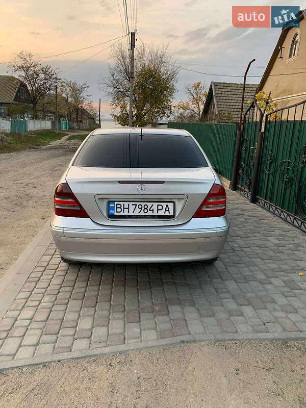 Седан Mercedes-Benz C-Class 2000 в Измаиле