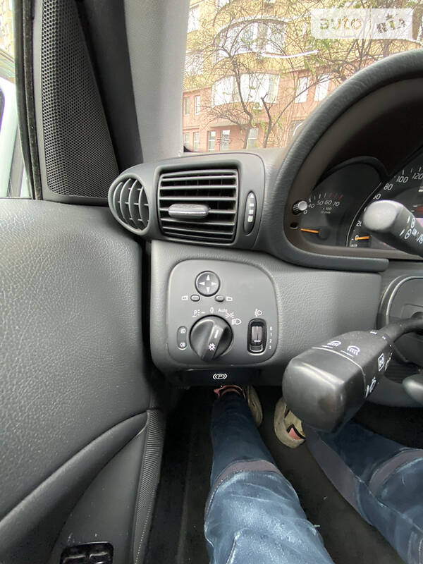 Купе Mercedes-Benz C-Class 2001 в Киеве