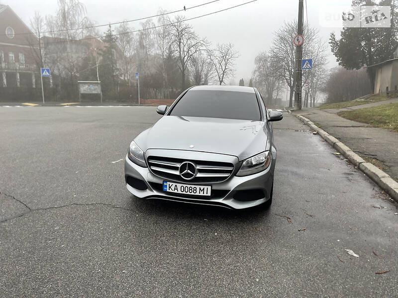 Седан Mercedes-Benz C-Class 2015 в Києві