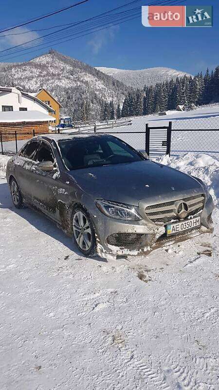 Седан Mercedes-Benz C-Class 2015 в 