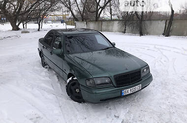 Седан Mercedes-Benz C-Class 1994 в Хмельницком