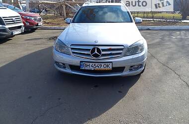 Универсал Mercedes-Benz C-Class 2010 в Одессе