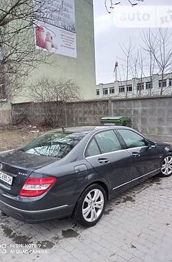 Седан Mercedes-Benz C-Class 2010 в Львове