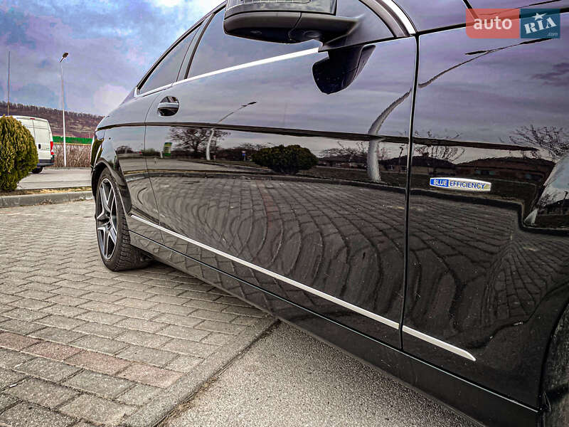 Купе Mercedes-Benz C-Class 2012 в Киеве