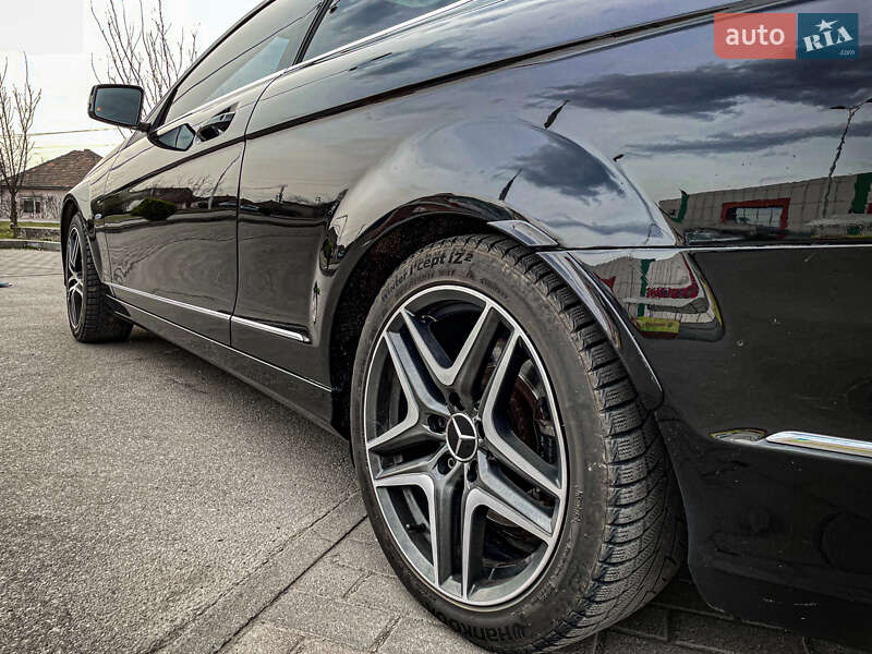 Купе Mercedes-Benz C-Class 2012 в Киеве