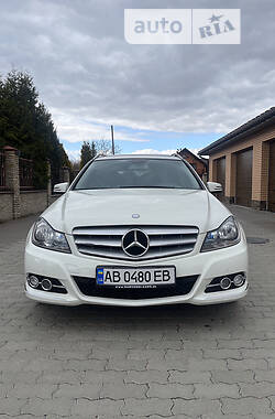 Универсал Mercedes-Benz C-Class 2011 в Виннице