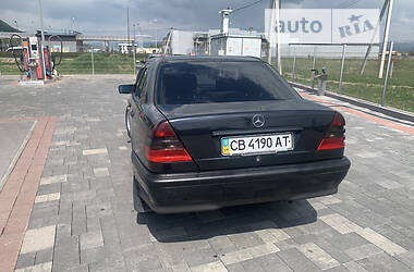 Седан Mercedes-Benz C-Class 1998 в Хусте