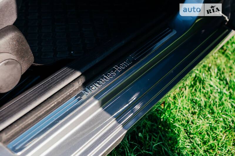 Универсал Mercedes-Benz C-Class 2011 в Ровно
