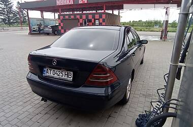 Седан Mercedes-Benz C-Class 2001 в Івано-Франківську