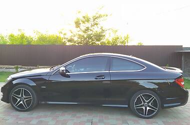 Купе Mercedes-Benz C-Class 2011 в 