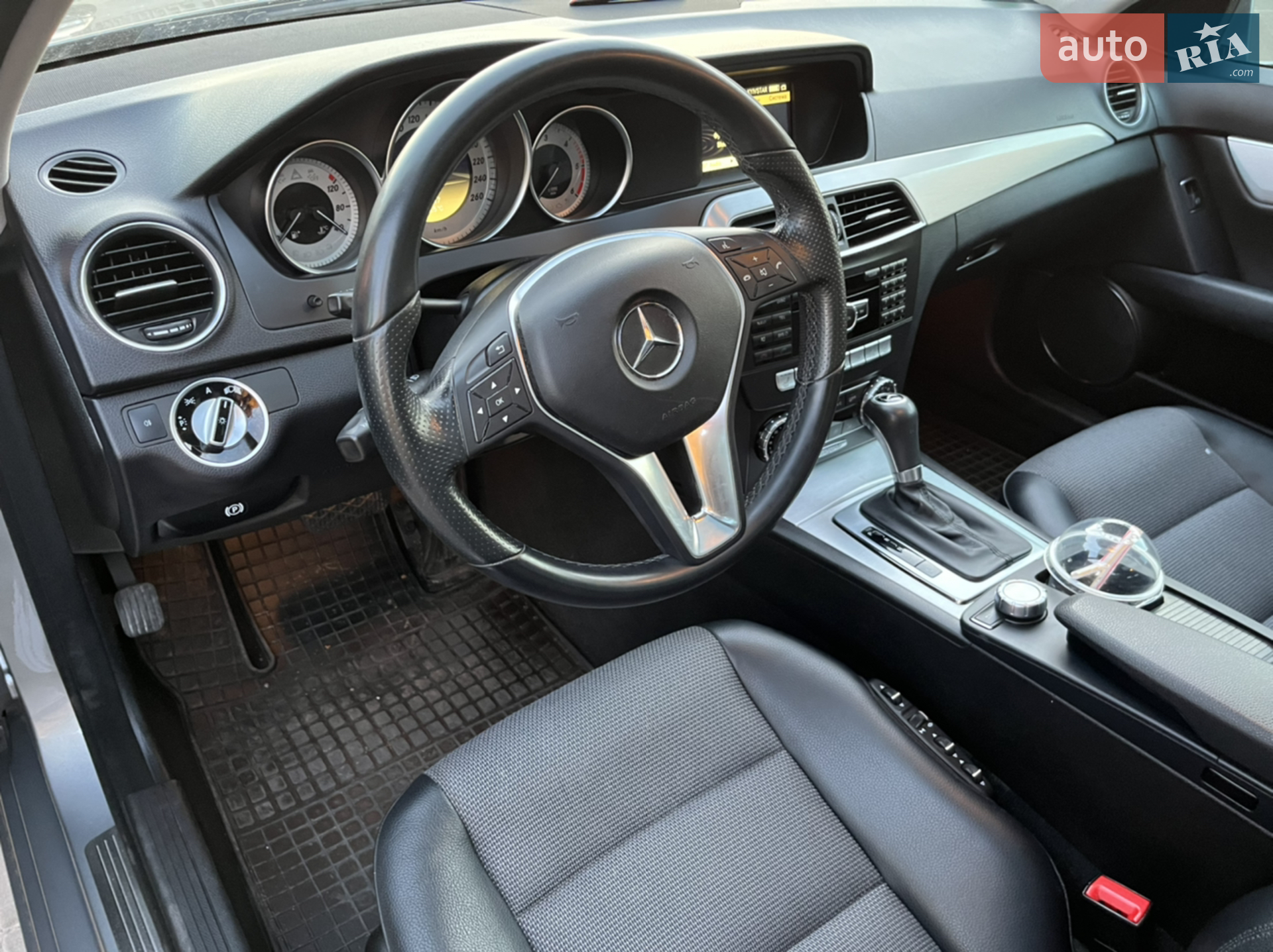 2011 Mercedes-Benz C-klasse - мініатюра 23