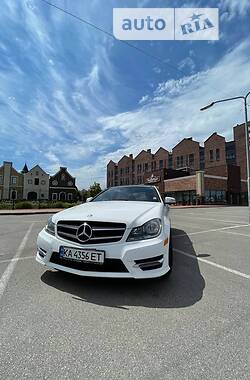 Купе Mercedes-Benz C-Class 2013 в 