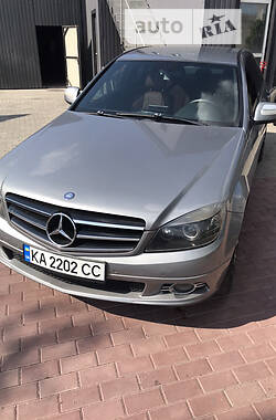 Седан Mercedes-Benz C-Class 2007 в Киеве